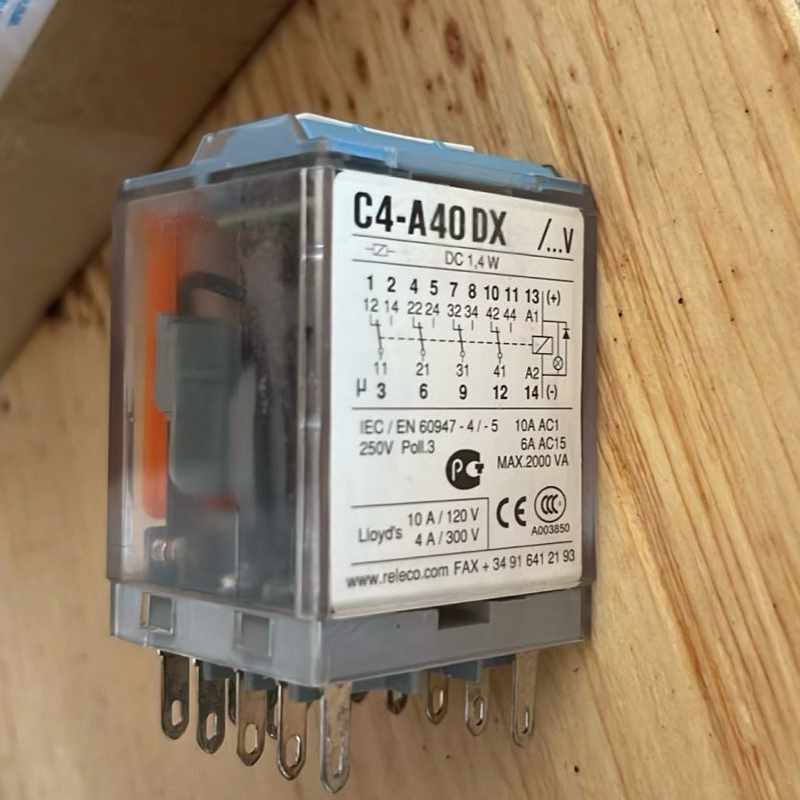 Rele Rockwell 700-HB33A24-3-4L